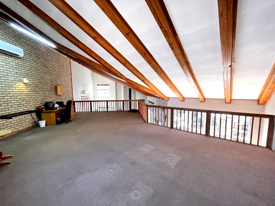 4 Bedroom Property for Sale in Van Der Hoff Park North West